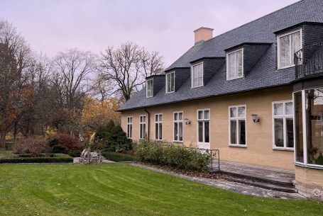 BISKOPSGÅRDEN, SKARA